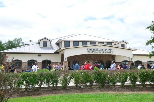 Families enjoying the Montessori School of Sugar Land Sienna Campus Spring Carnival